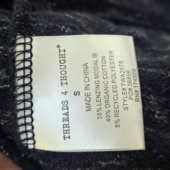 Threads 4 Thoughts Navy Blue/Black Cut Out Back Sweater Top. Size Small NWT - Picture 7 of 9